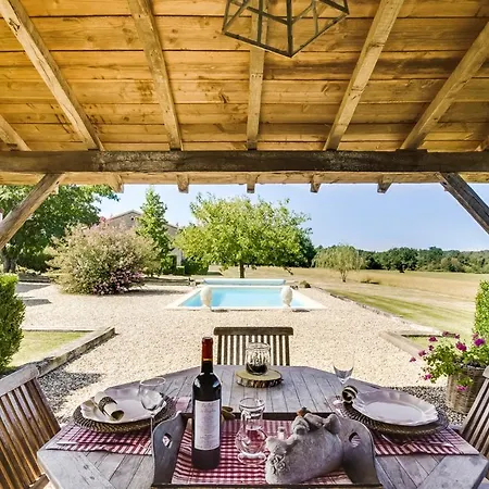 Вилла Sleeps 2 Pool Wifi Saint-Meard-de-Gurcon