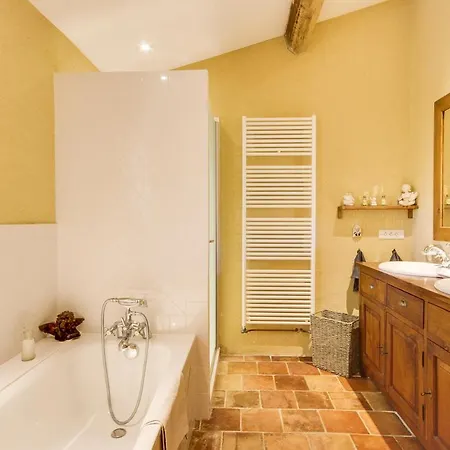 Sleeps 2 Pool Wifi Saint-Meard-de-Gurcon