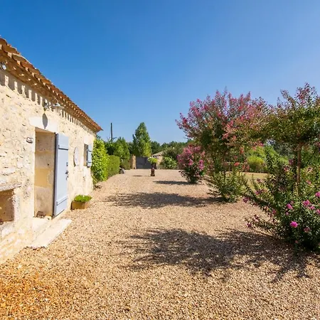 Вилла Sleeps 2 Pool Wifi Saint-Meard-de-Gurcon